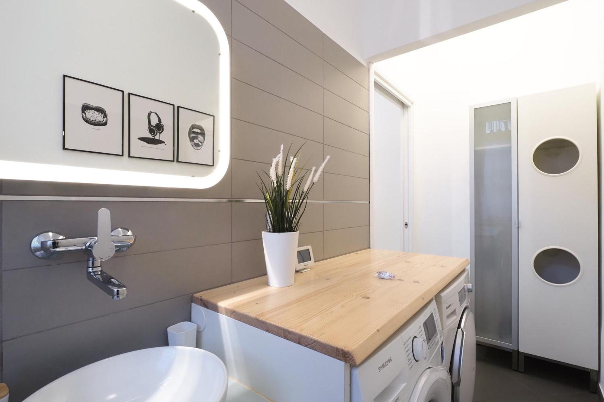 Apartamento Mila Lux Lodi Milán Exterior foto