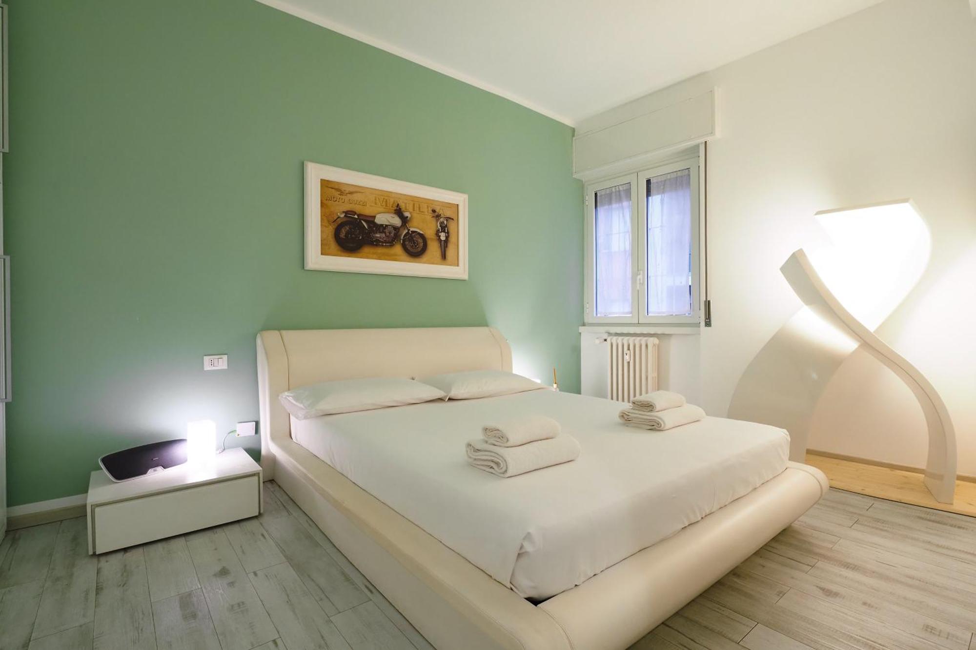 Apartamento Mila Lux Lodi Milán Exterior foto
